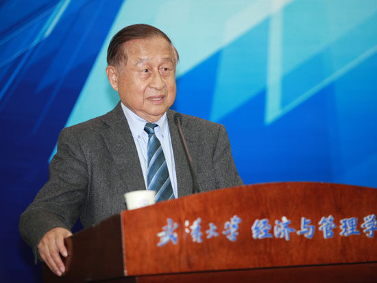 中國經(jīng)濟(jì)體制改革基金會(huì)高尚全：憲政不存在“姓資姓社”的問題                                                                